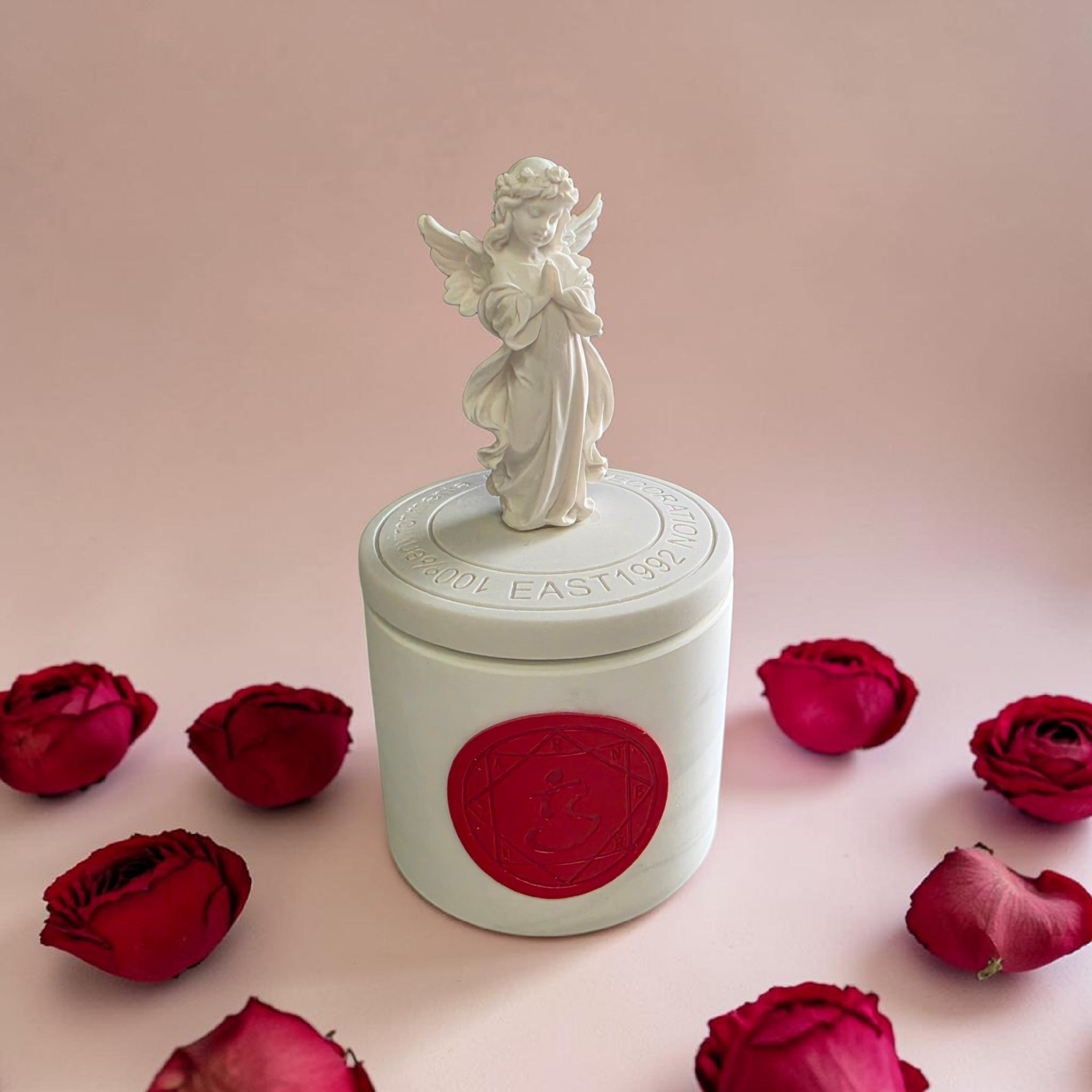 Luxury Sculptural Candle Collection
